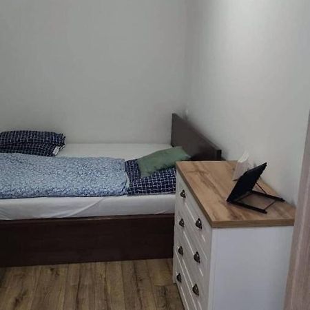 Moderný byt s krbom a klimatizáciou Prešov Exterior foto