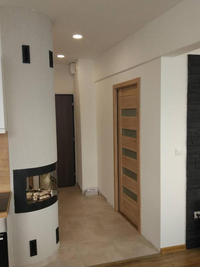 Moderný byt s krbom a klimatizáciou Prešov Exterior foto