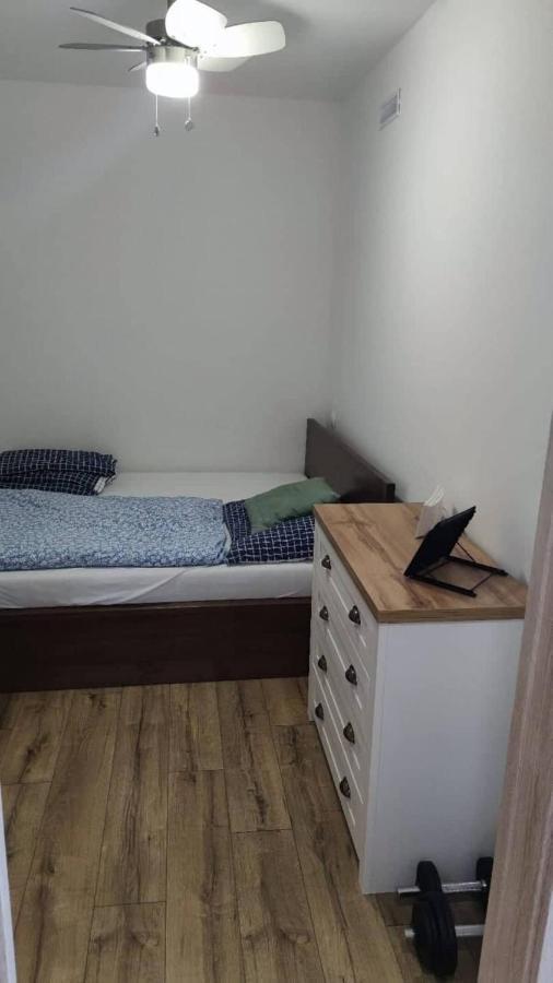 Moderný byt s krbom a klimatizáciou Prešov Exterior foto